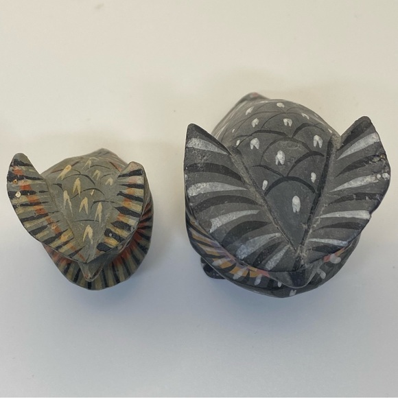 Hand carved wooden owl figurines - Picture 6 of 10